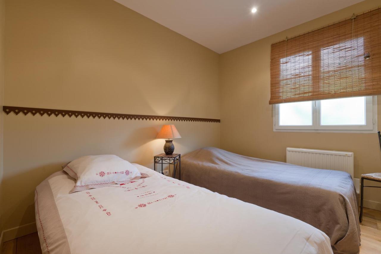 Bed and Breakfast Domaine De La Combotte Nantoux Экстерьер фото