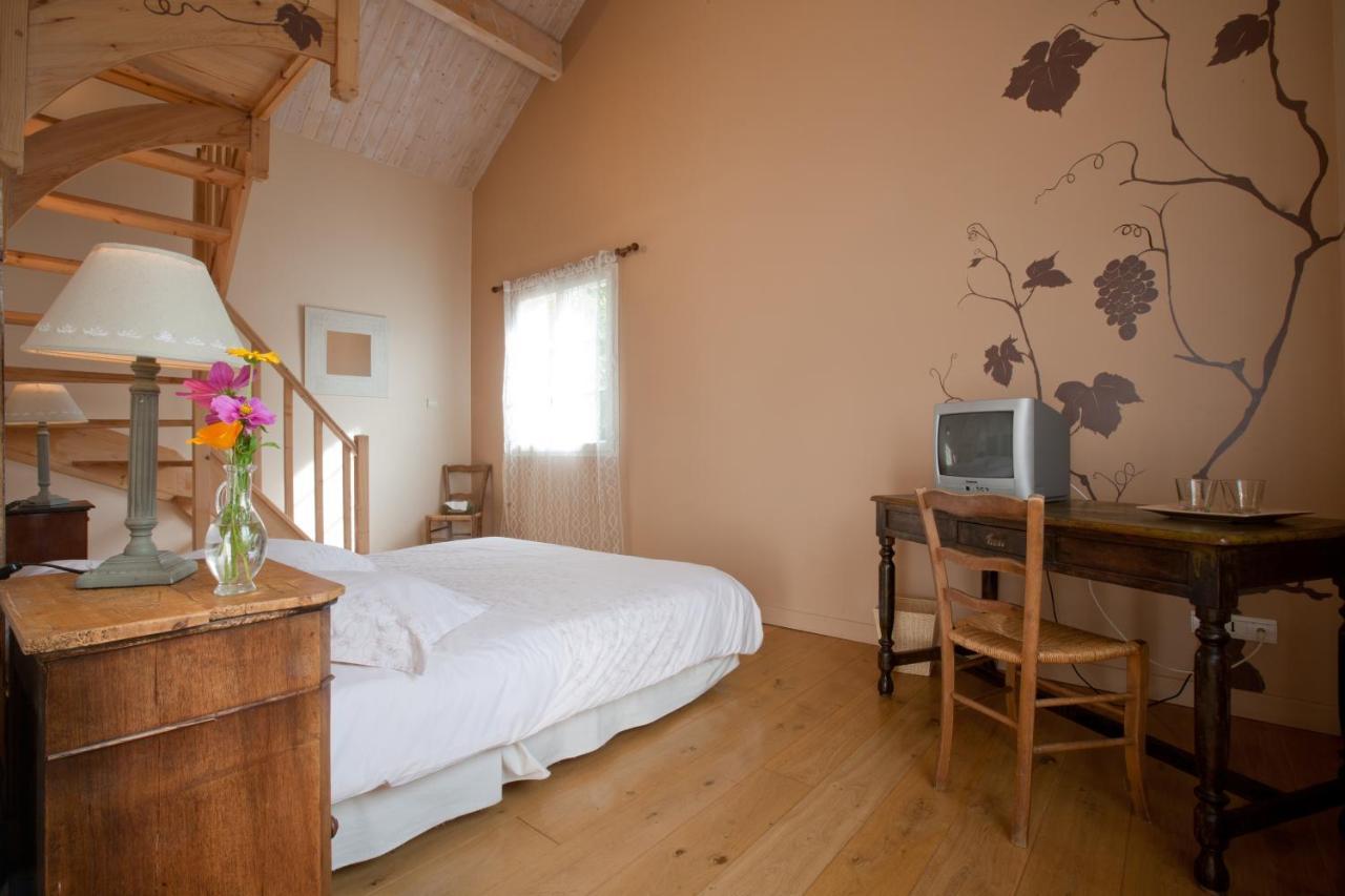 Bed and Breakfast Domaine De La Combotte Nantoux Экстерьер фото